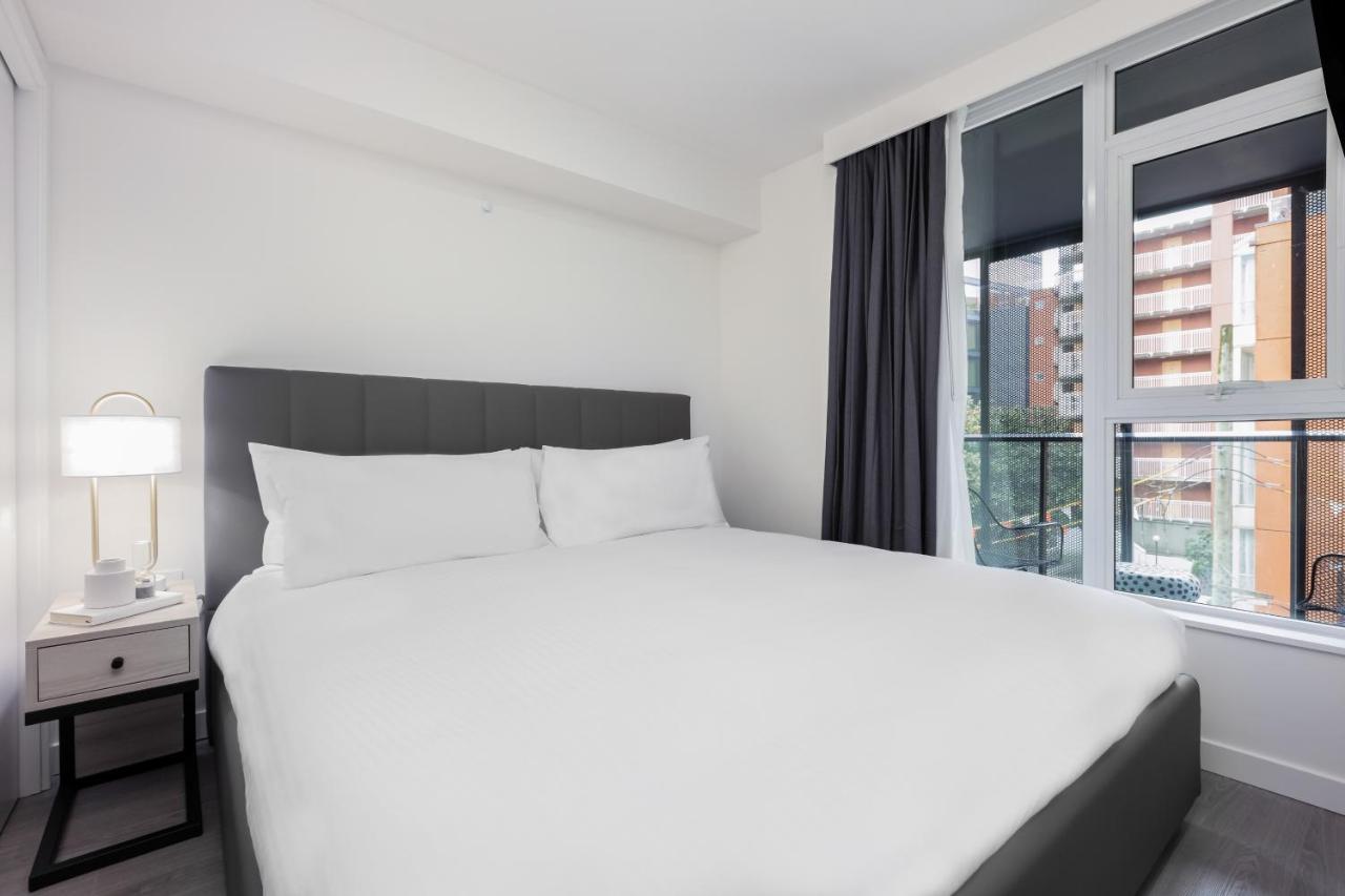 Level Downtown - Howe Hotel แวนคูเวอร์ ภายนอก รูปภาพ